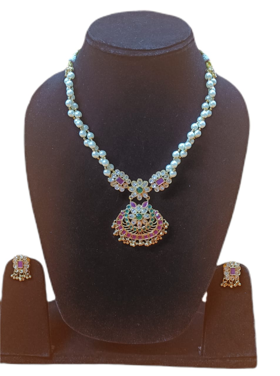Pink/Green flower beaded necklace